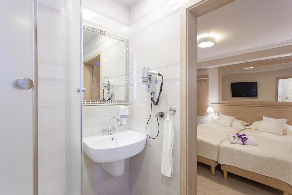 Villa Anna Gdansk - Noclegi Rooms - Free Parking Exterior foto
