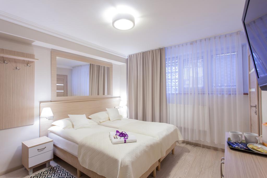 Villa Anna Gdansk - Noclegi Rooms - Free Parking Exterior foto