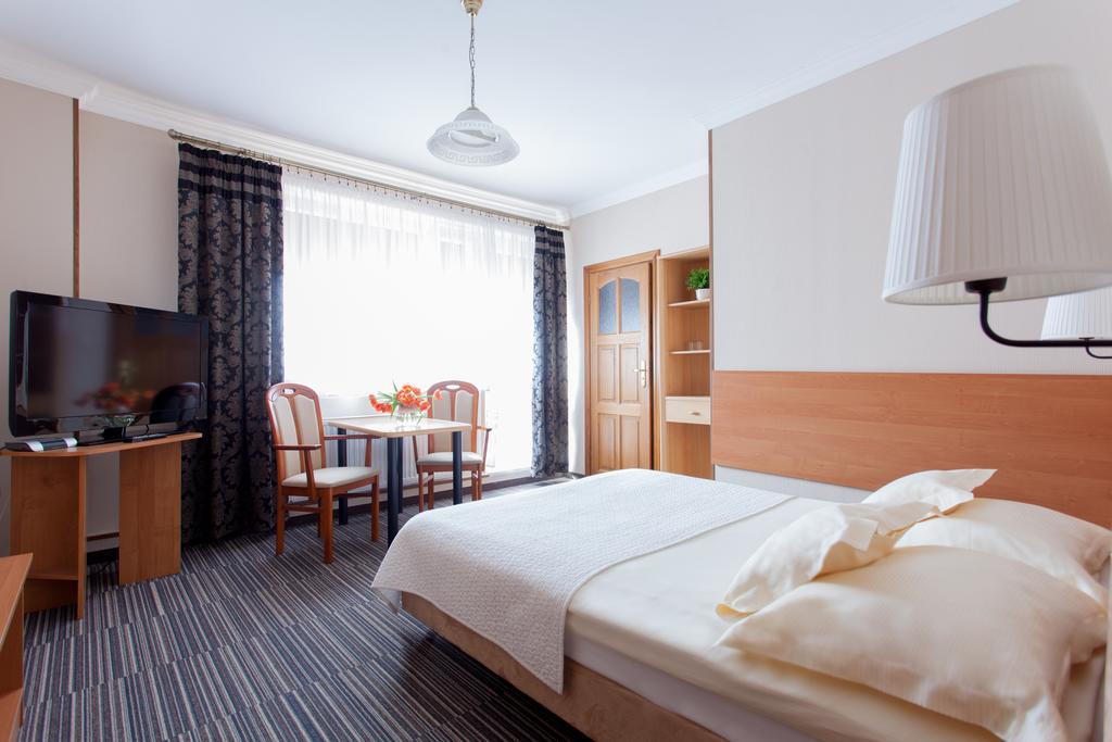 Villa Anna Gdansk - Noclegi Rooms - Free Parking Exterior foto