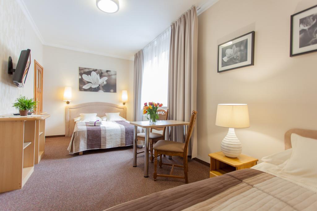 Villa Anna Gdansk - Noclegi Rooms - Free Parking Exterior foto